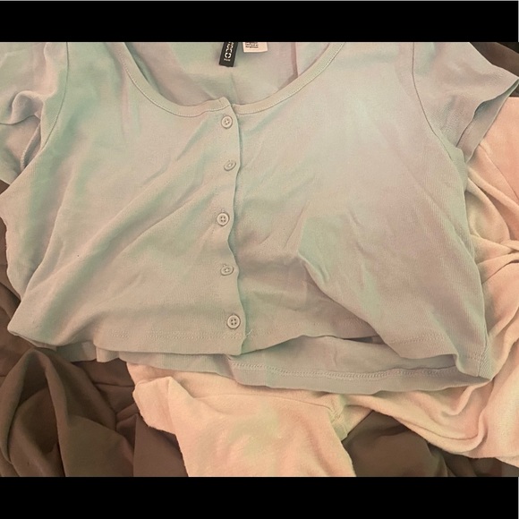 H&M Button Up Crop Top - Picture 1 of 1